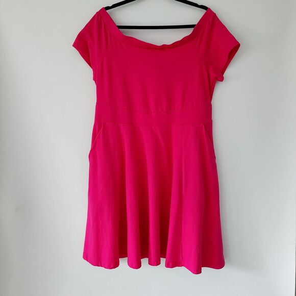 NEW Torrid pink Mini Foxy Off‎ Shoulder Skater Dress size 1 1X - Picture 1 of 8